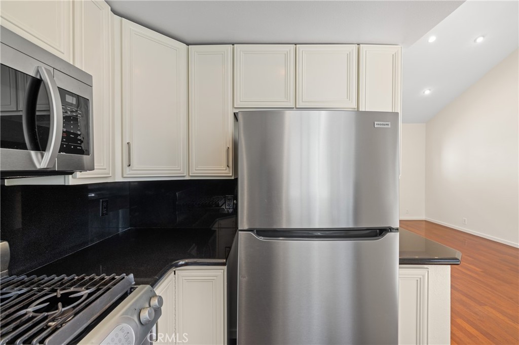 MLS #NP25192312 image #13