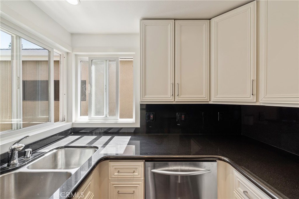 MLS #NP25192312 image #14