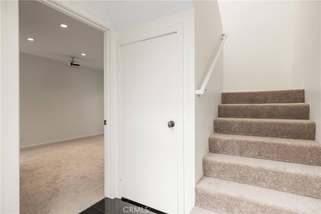 MLS #NP25192312 image #8