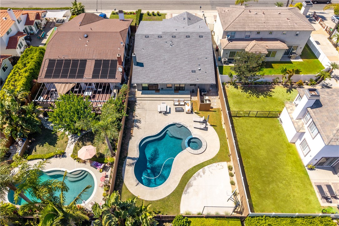 MLS #NP25192580 image #1