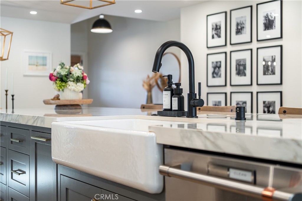 MLS #NP25192580 image #6