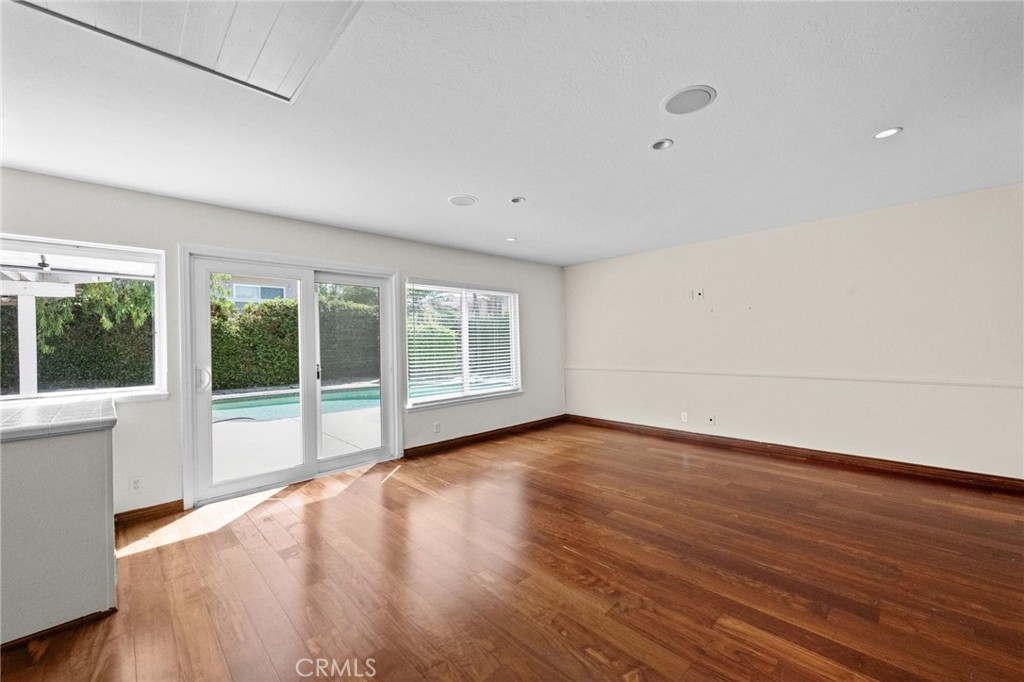 MLS #NP25193354 image #22