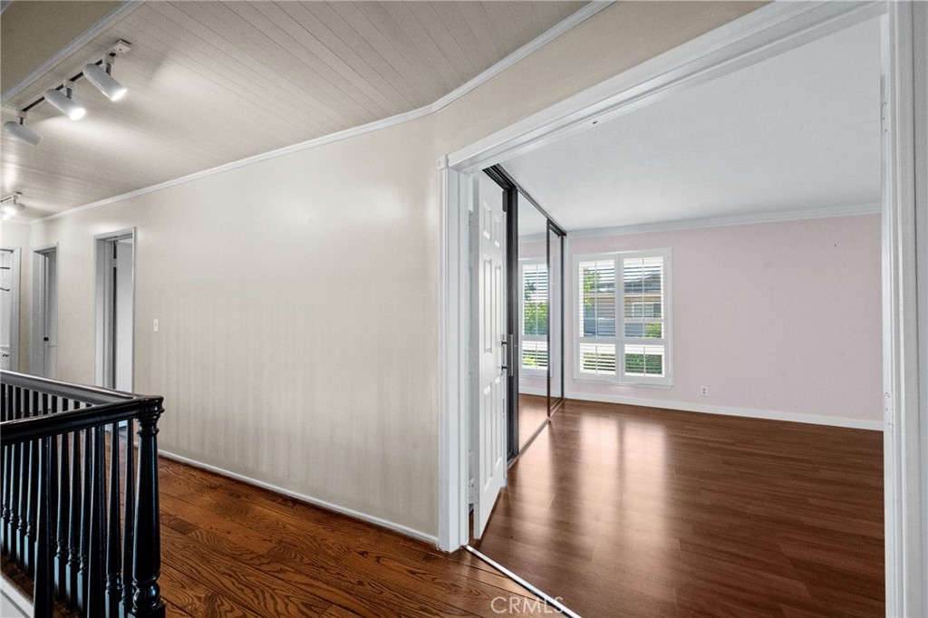 MLS #NP25193354 image #28