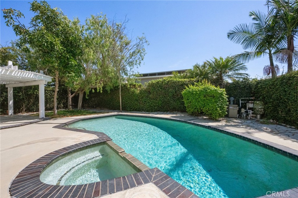 MLS #NP25193354 image #54