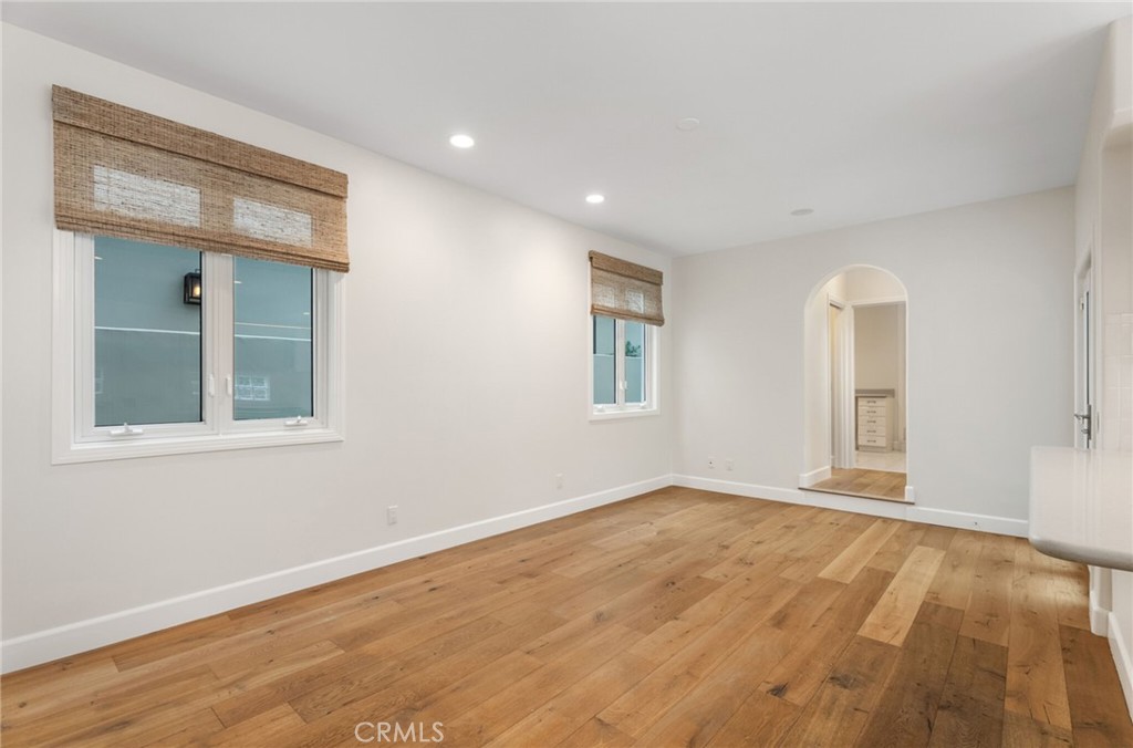 MLS #NP25194500 image #4