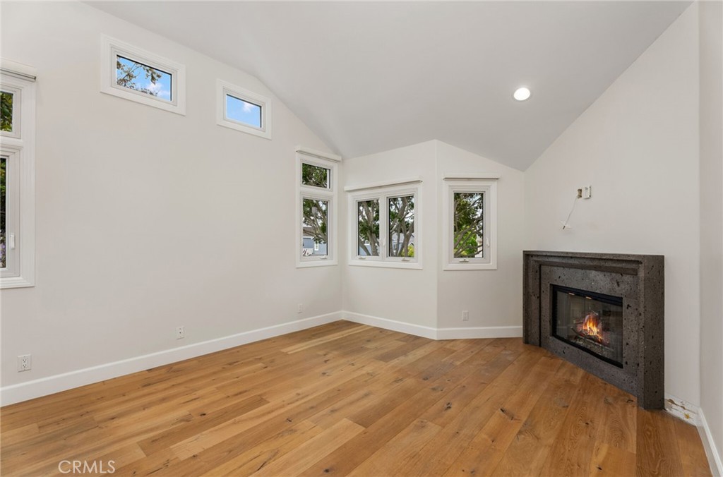 MLS #NP25194500 image #9