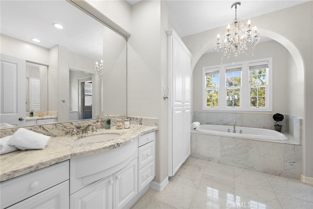 MLS #NP25194989 image #13