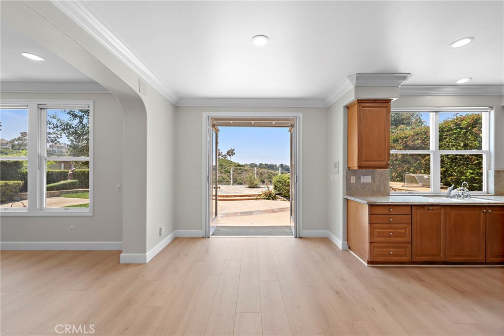 MLS #NP25194989 image #8