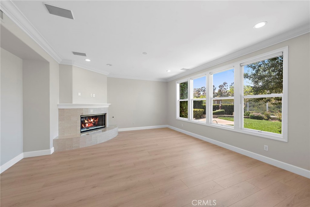 MLS #NP25194989 image #9