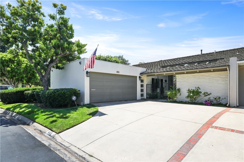 MLS #NP25195009 image #2