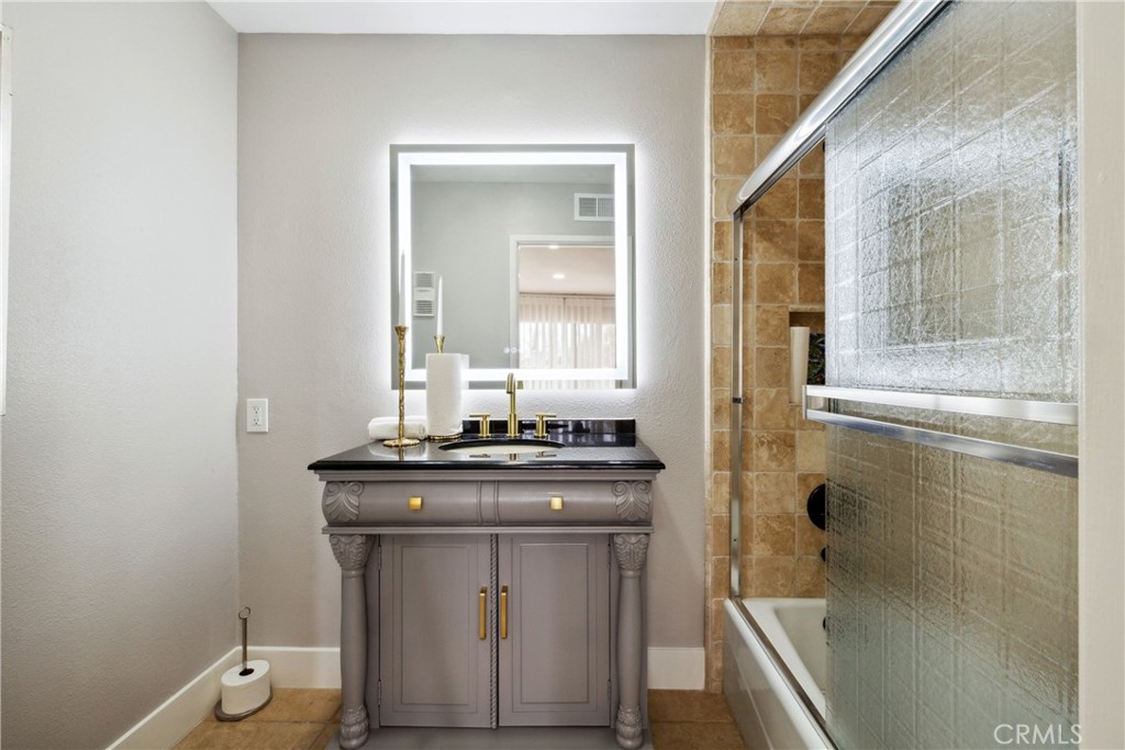 MLS #NP25195799 image #12