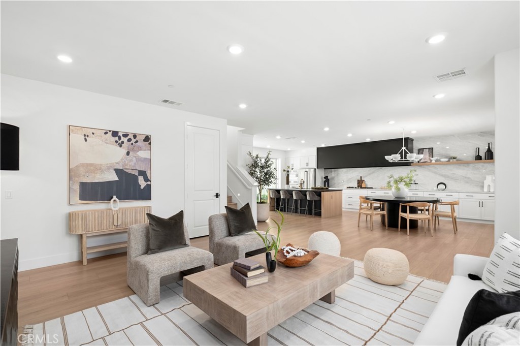 MLS #NP25196022 image #10