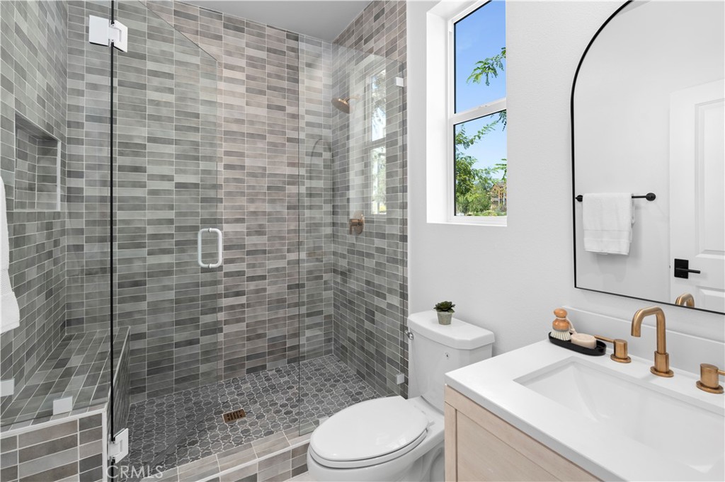 MLS #NP25196022 image #9