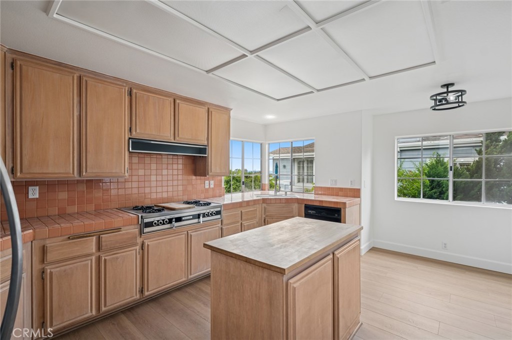 MLS #NP25196845 image #12