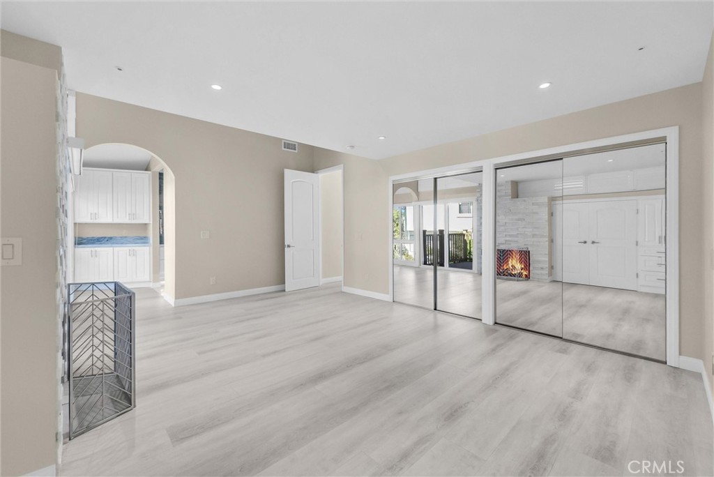 MLS #NP25198040 image #11