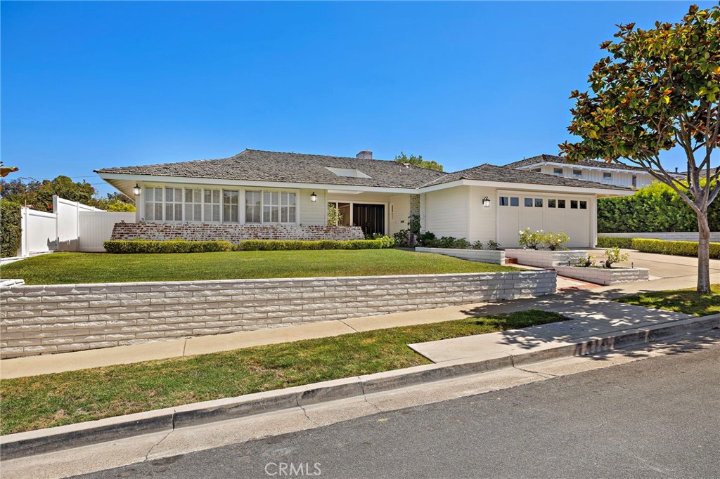 MLS #NP25198183 image #1