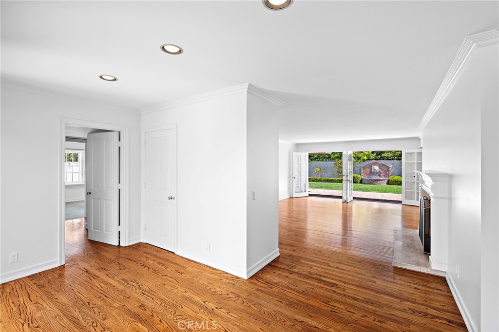 MLS #NP25198183 image #5