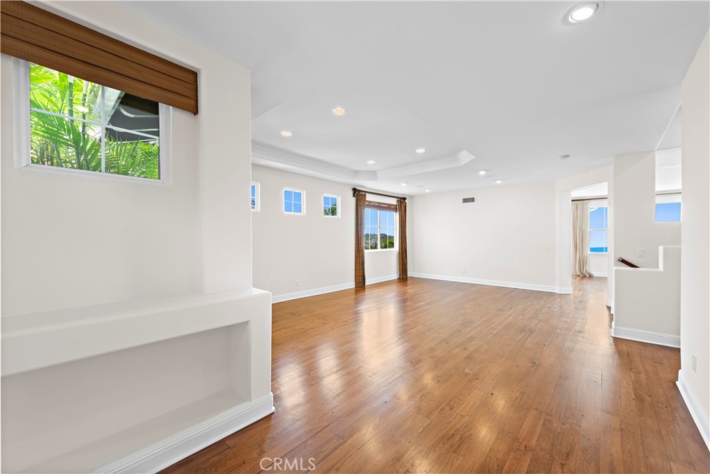 MLS #NP25199783 image #3