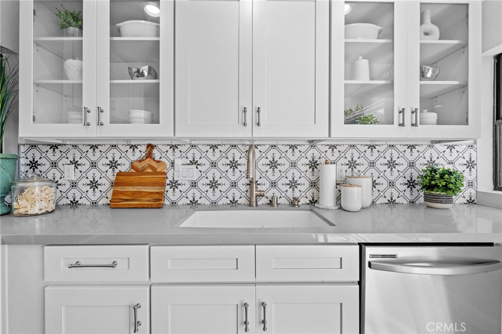 MLS #NP25200093 image #17