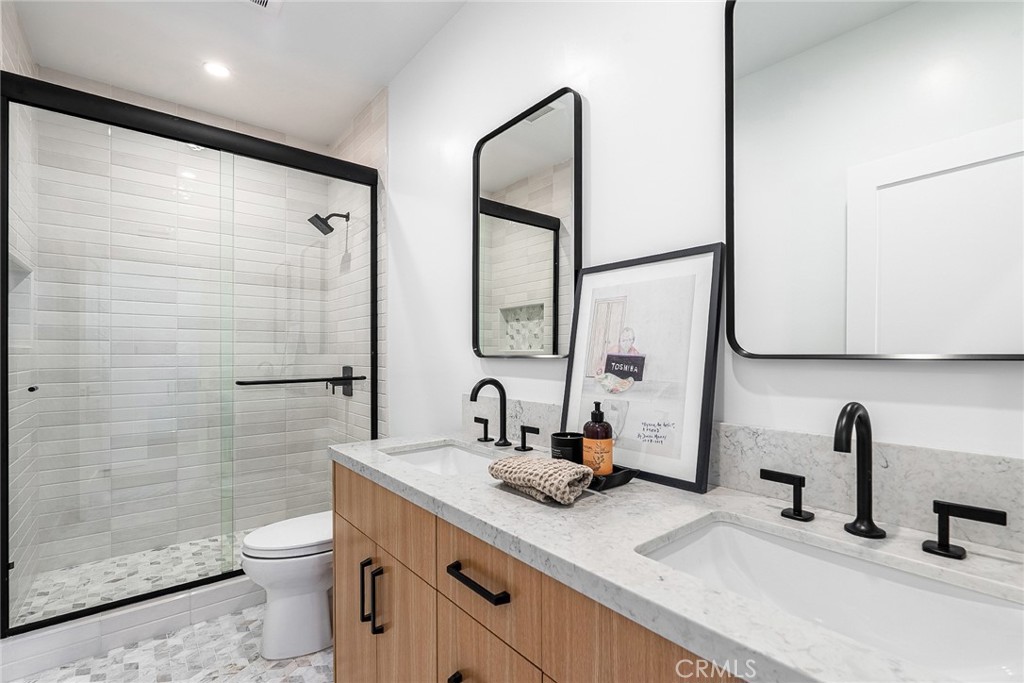 MLS #NP25200659 image #32