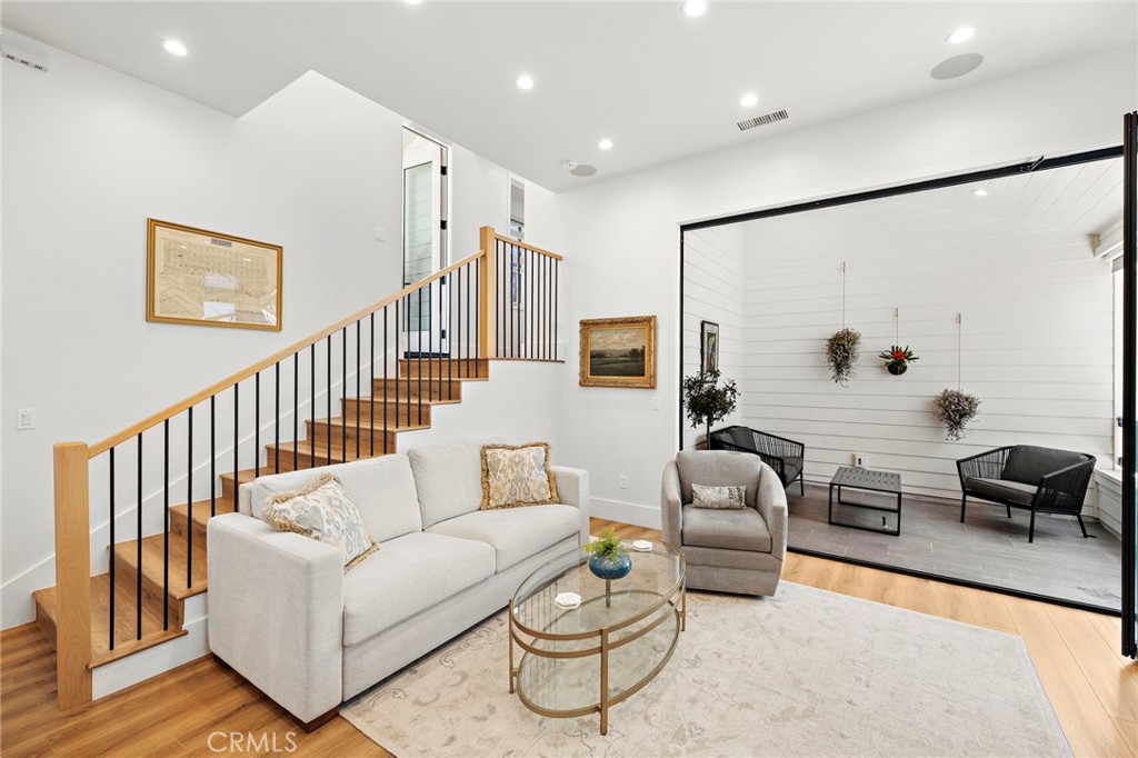 MLS #NP25200745 image #8