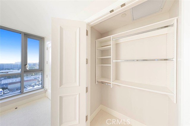 MLS #NP25206684 image #32