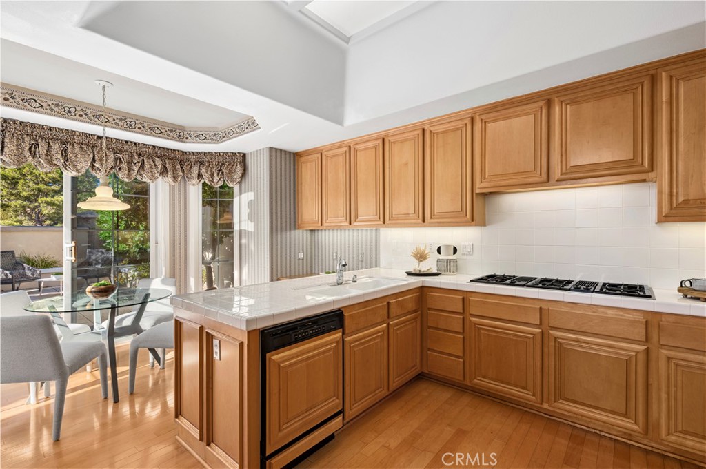 MLS #NP25214196 image #8