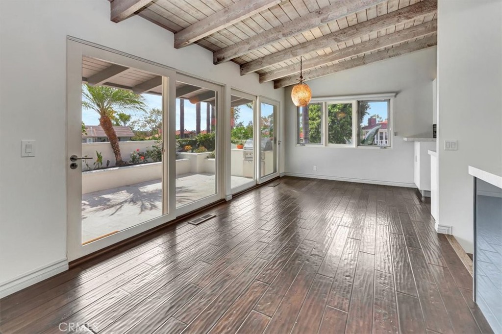 MLS #NP25214353 image #10