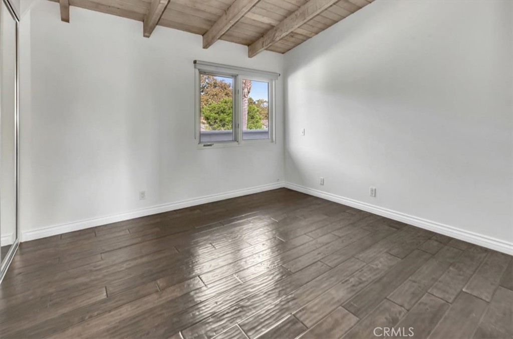 MLS #NP25214353 image #26