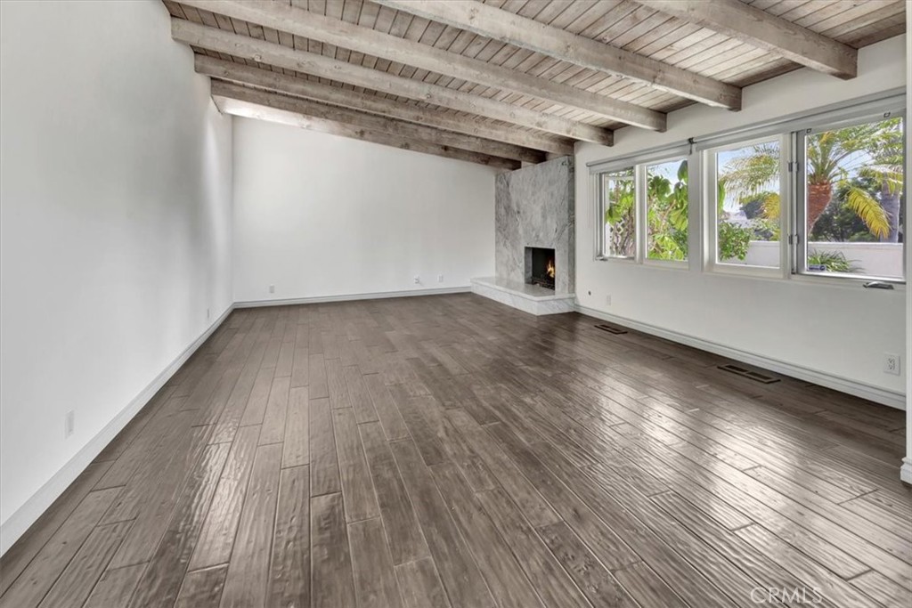 MLS #NP25214353 image #7