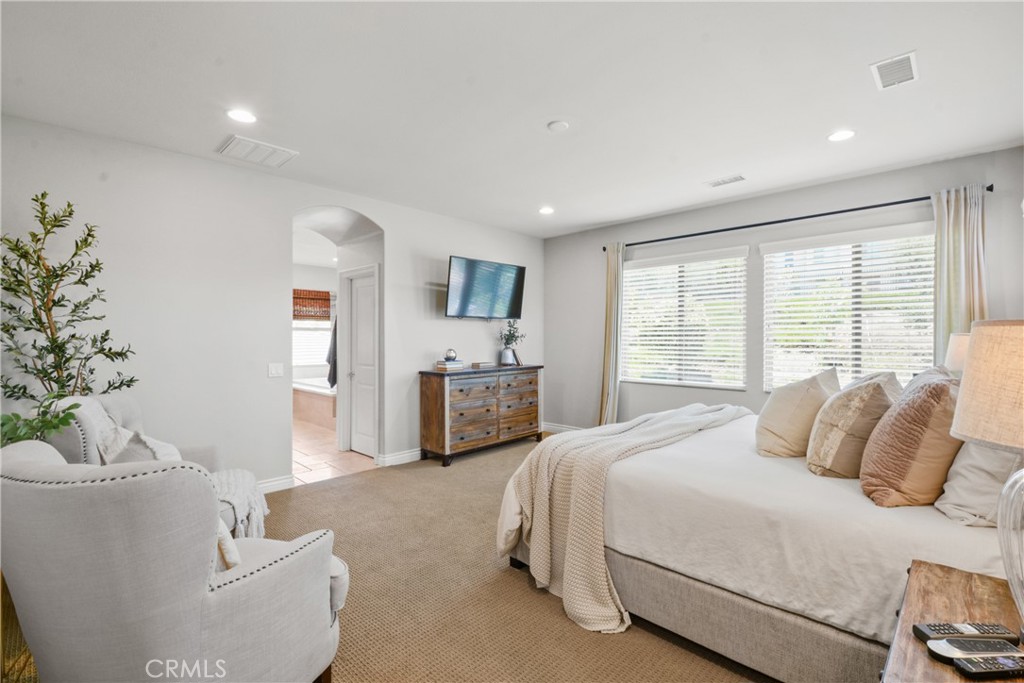 MLS #NP25191428 image #24