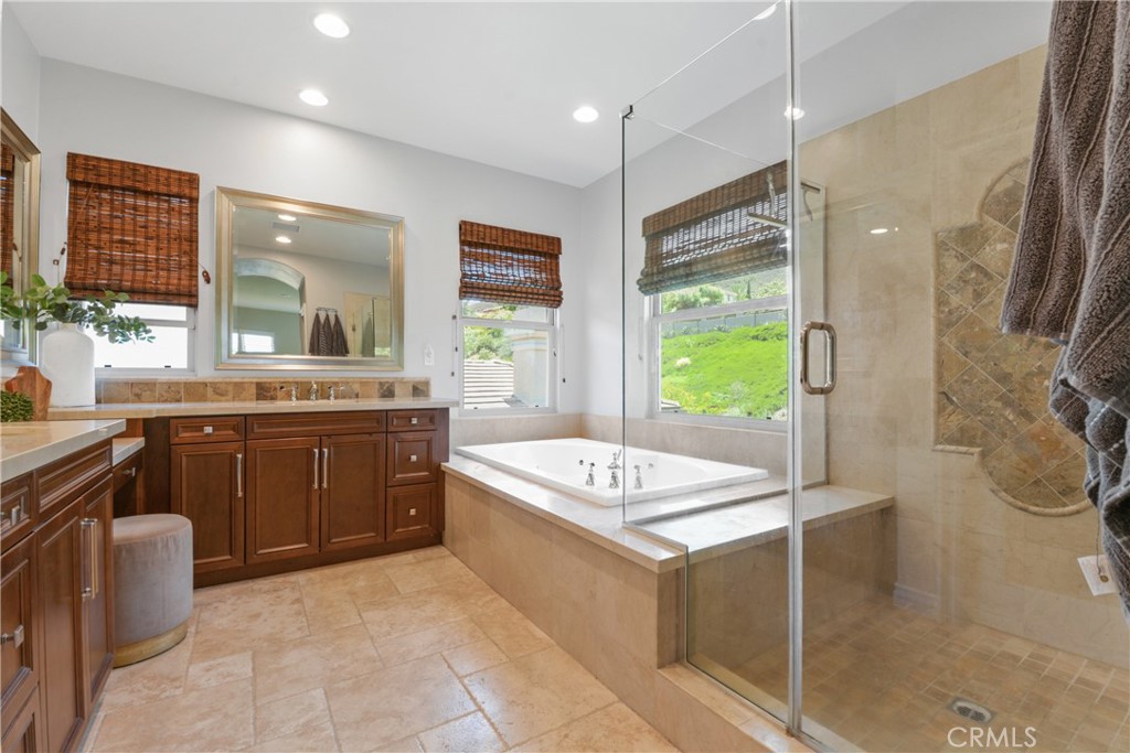 MLS #NP25191428 image #28