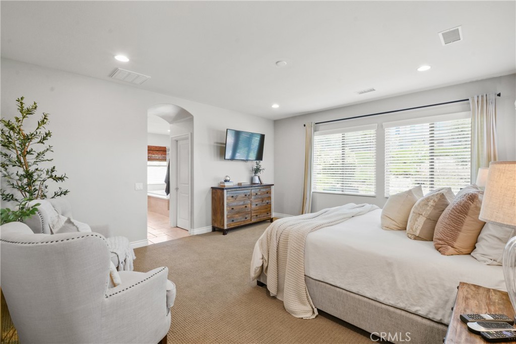 MLS #NP25191428 image #31