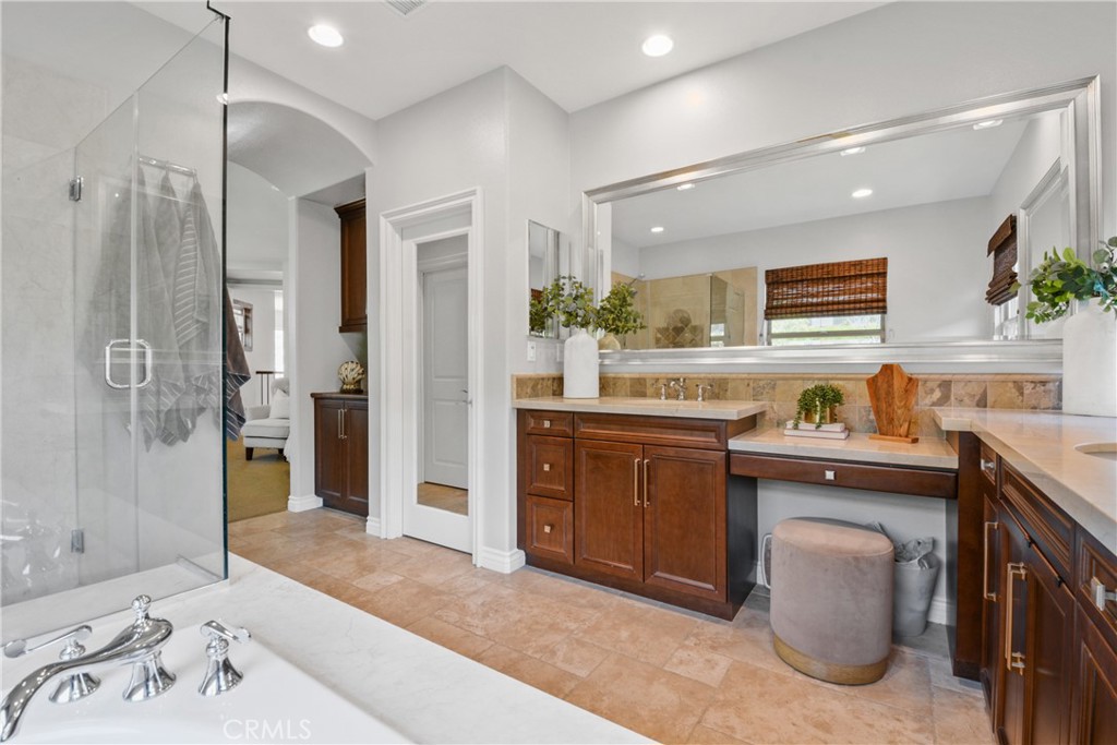 MLS #NP25191428 image #37