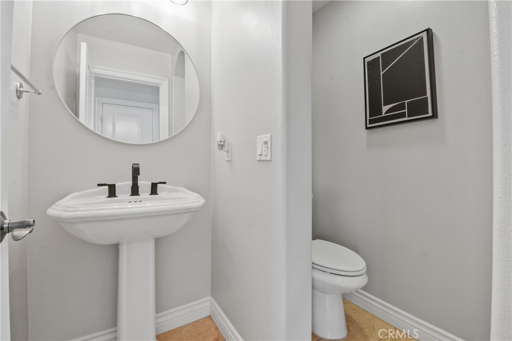 MLS #NP25191428 image #5