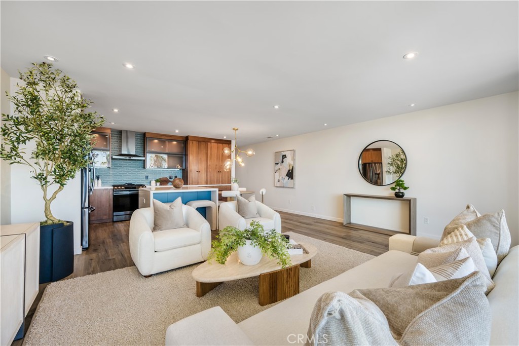 MLS #NP25215052 image #5