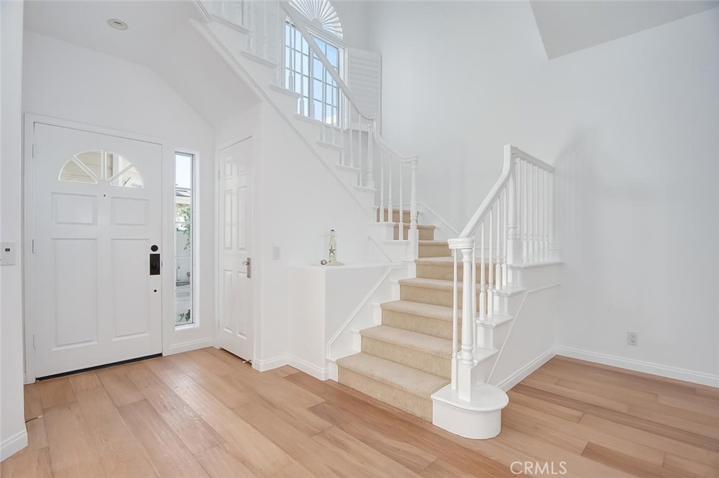 MLS #NP25216167 image #2