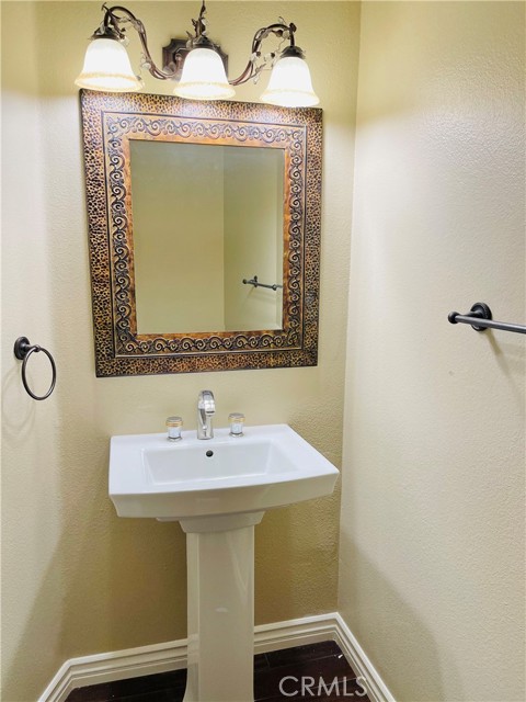 MLS #NP25216617 image #25