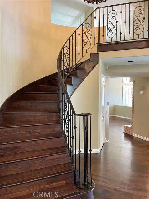 MLS #NP25216617 image #9