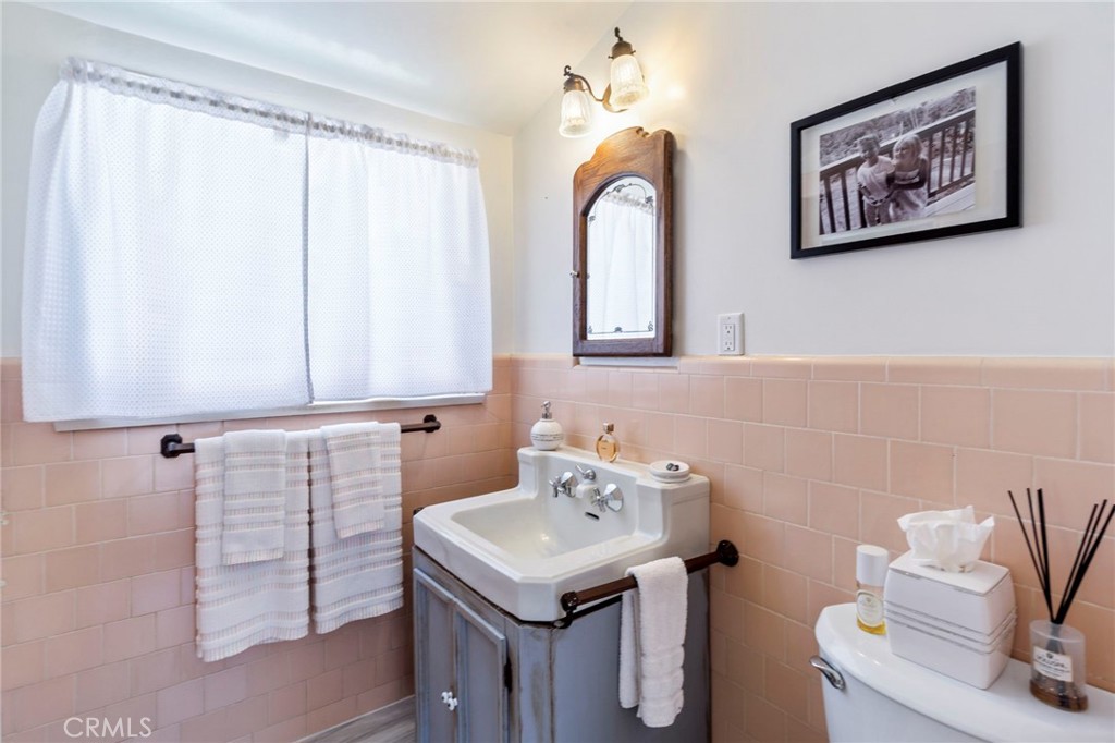 MLS #NP25217048 image #17