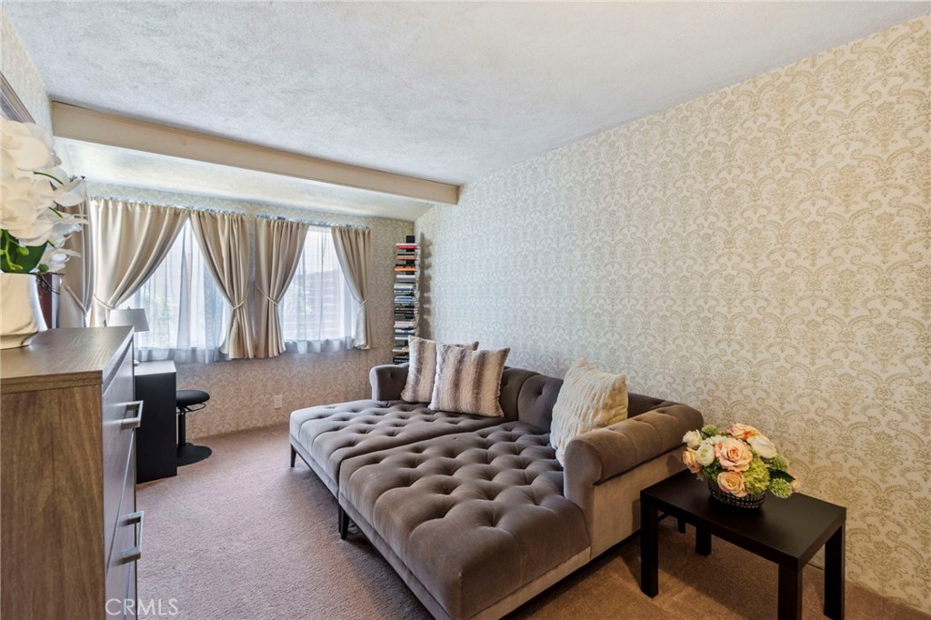 MLS #NP25217048 image #18