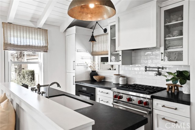 MLS #NP25217671 image #8