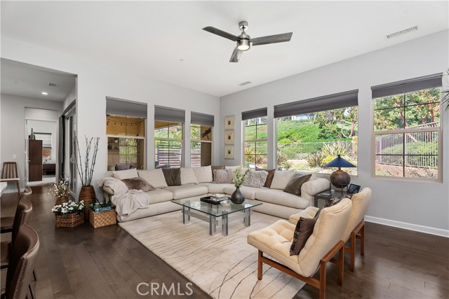 MLS #NP25218148 image #1