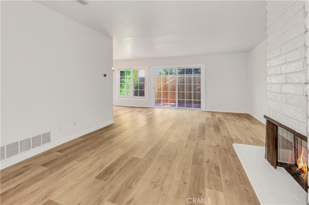 MLS #NP25218426 image #3