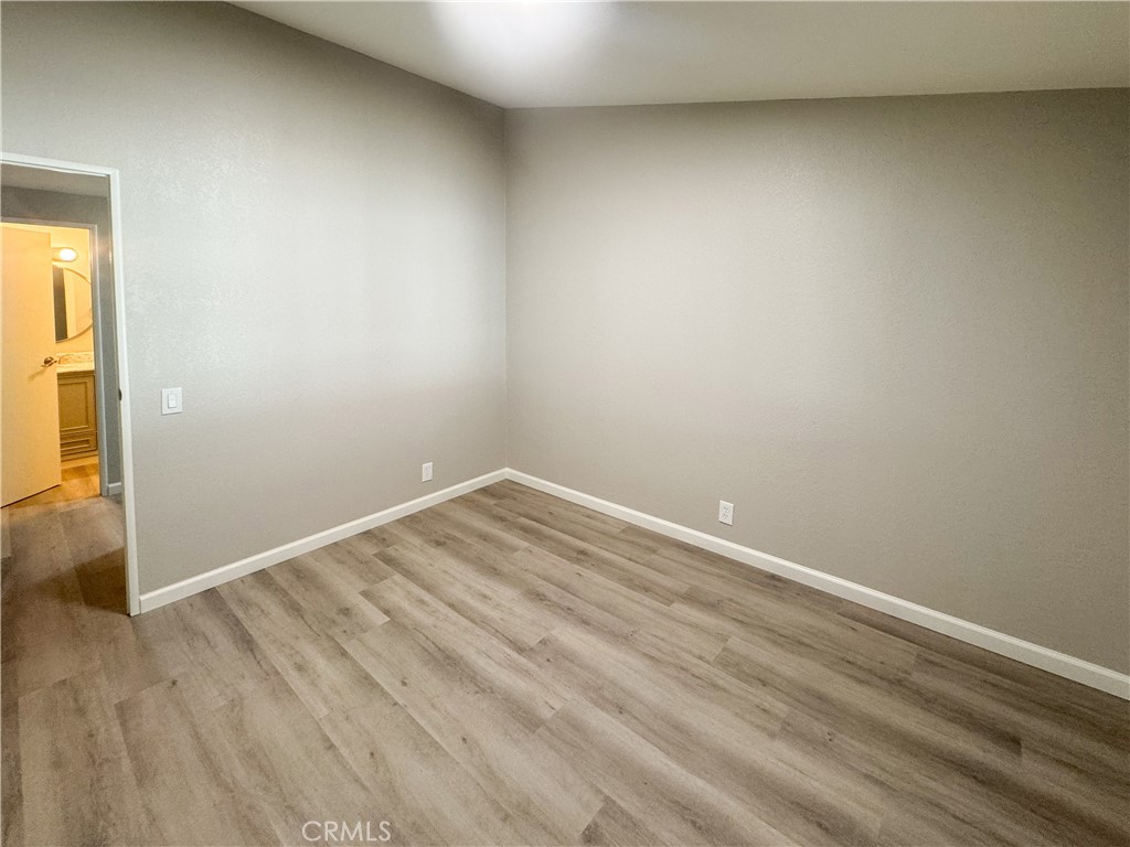 MLS #NP25218860 image #16