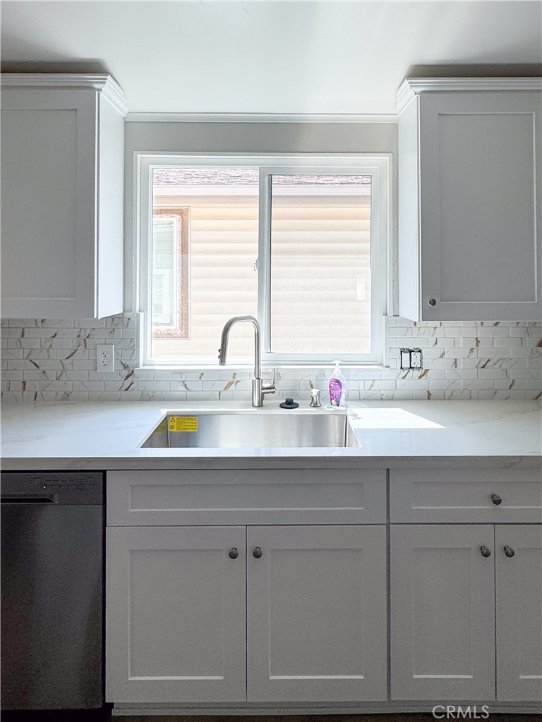 MLS #NP25218860 image #7