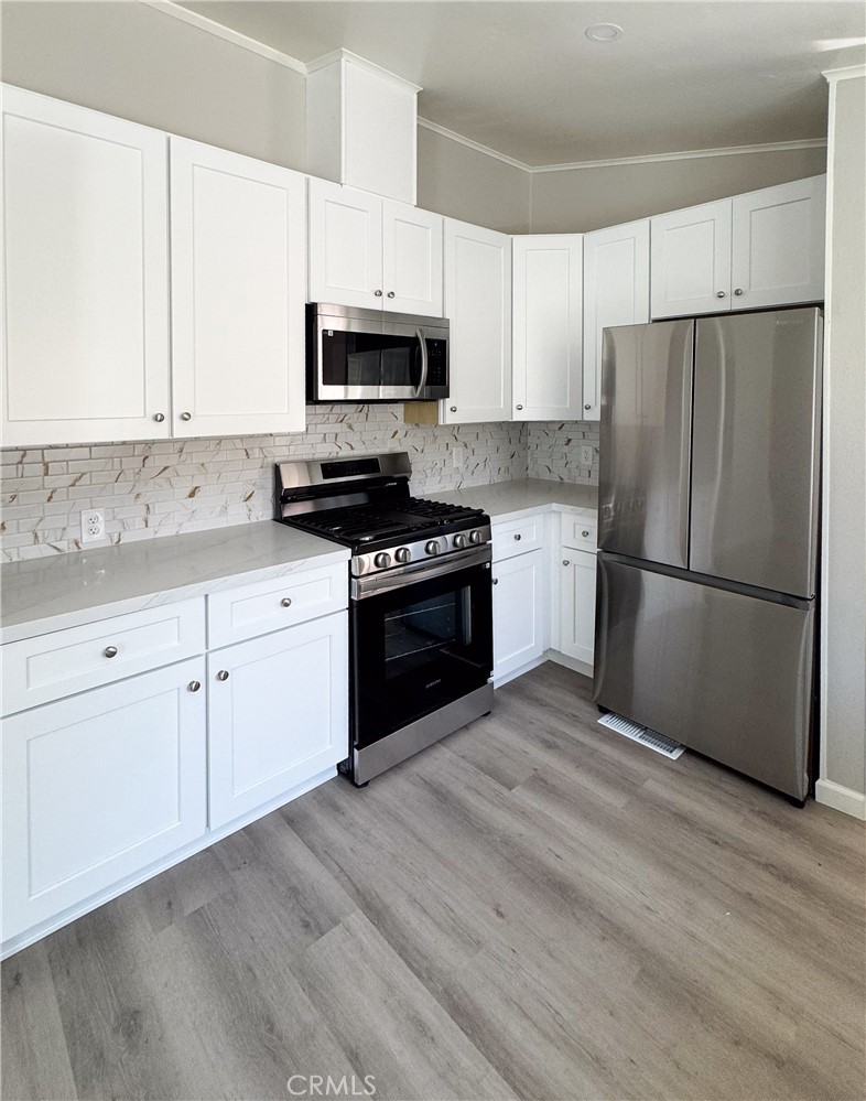 MLS #NP25218860 image #8