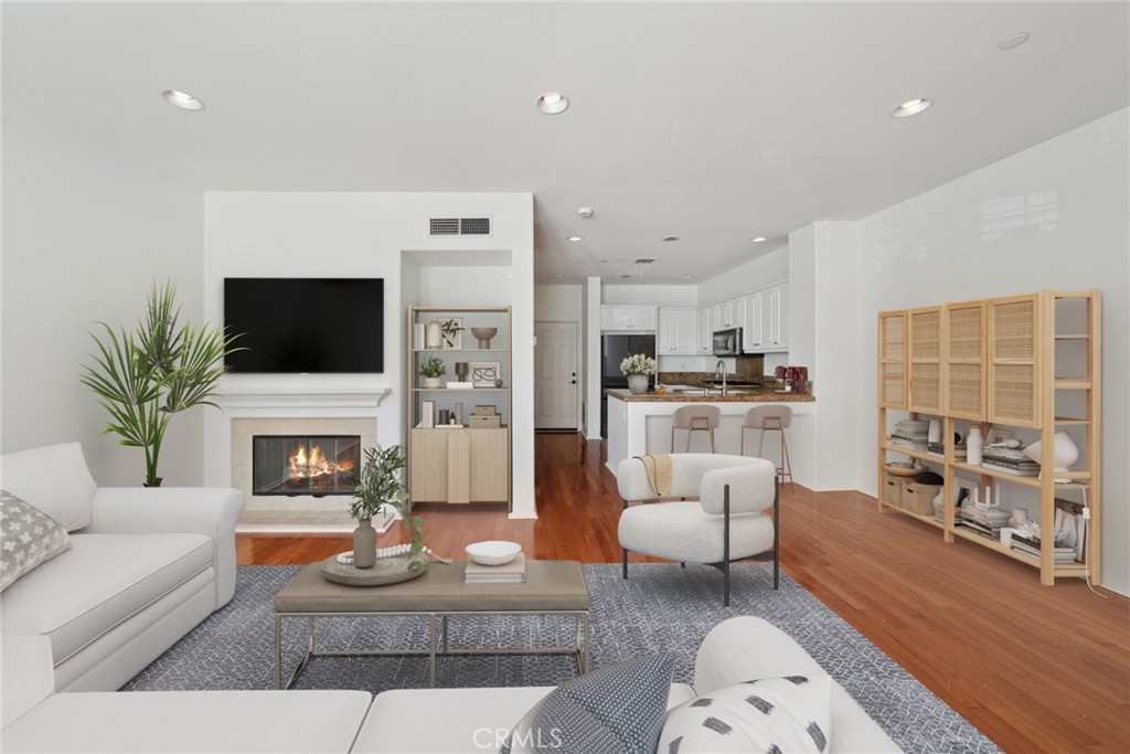 MLS #NP25218880 image #4