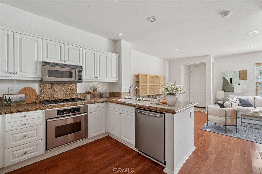 MLS #NP25218880 image #5