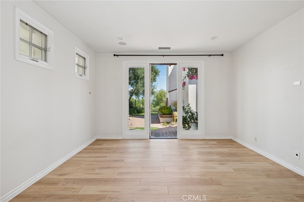 MLS #NP25218965 image #19